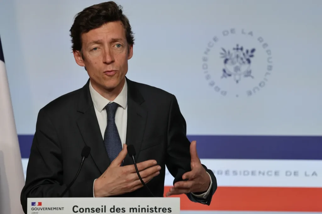 Éducation : Une liste noire pour exclure les personnels inappropriés dans les écoles