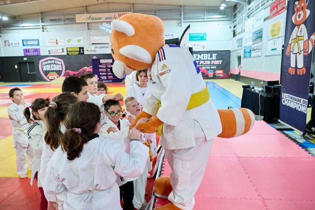 L’Itinéraire des Champions Para Judo s’arrête à Paris pour promouvoir l’inclusion sportive.