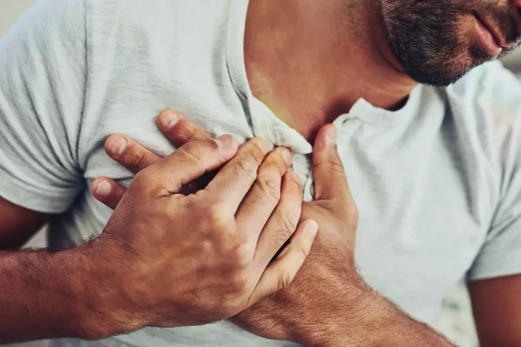 Infarctus reconnu comme accident du travail lors d’un déplacement professionnel en France.