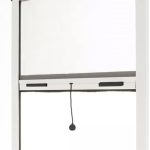 Insectes bloqués : écran de protection réglable en aluminium de 1250 mm x 1600 mm disponible en blanc.