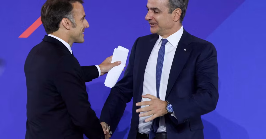 Paris renforce ses liens avec la Grèce et Chypre, aggravant les tensions avec Ankara.