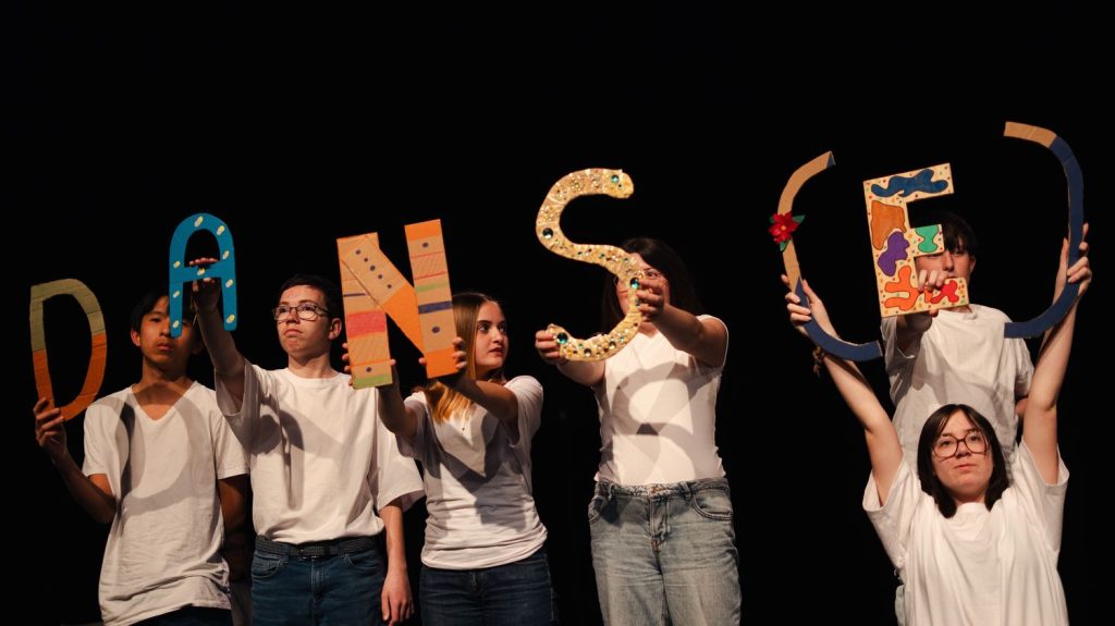 Le projet ‘Dans(e) ta classe’ vise à intégrer la danse dans les établissements scolaires