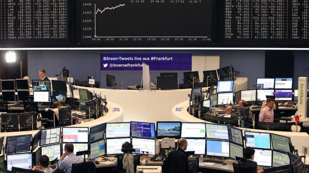 La France enregistre une augmentation du nombre de traders millionnaires malgré la crise économique.