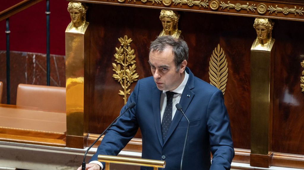 Elections en Nouvelle-Calédonie : le Parlement valide l’ouverture du corps électoral pour les natifs