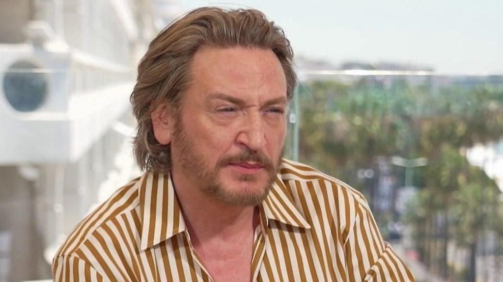 Benoît Magimel évoque ses aspirations paternelles dans une interview révélatrice.