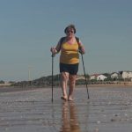 Les habitants du littoral charentais recherchent de la fraîcheur sur les plages.