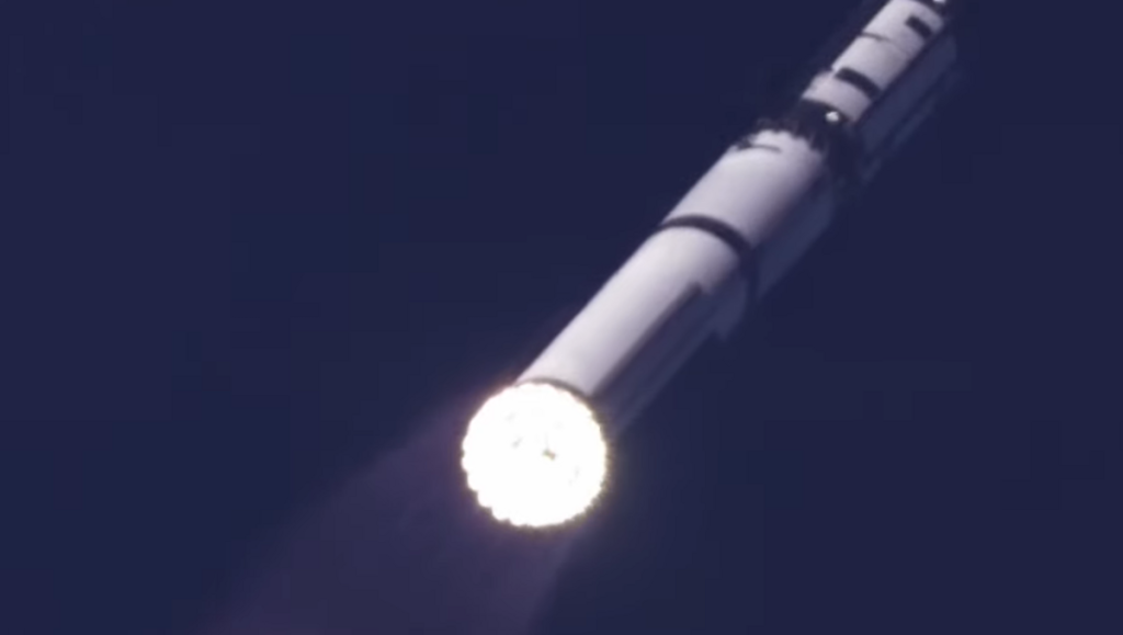 Le Starship V3 a décollé avec succès, atteignant 1450 km/h avant un crash.
