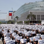 Samsung confronté à une grève massive en Corée du Sud, menaçant la production et l&rsquo;approvisionnement.