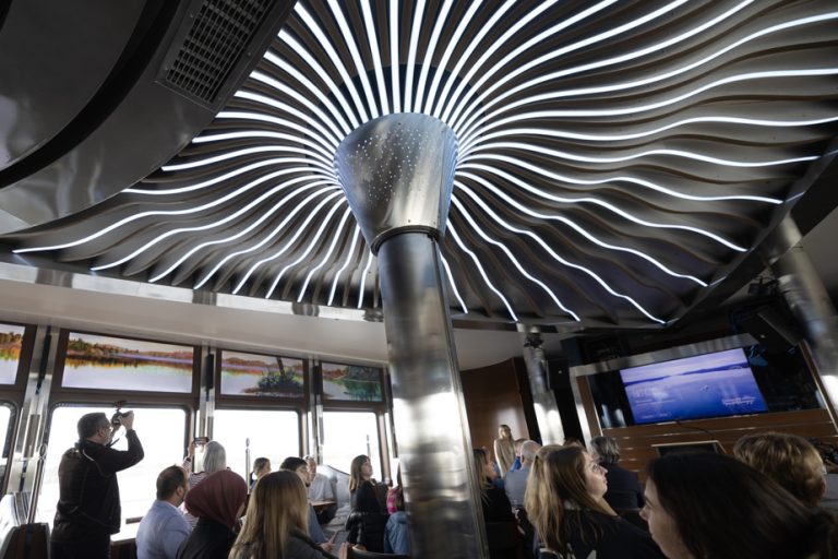 Croisière immersive sur le lac Memphrémagog : une initiative de l’Est pour promouvoir le tourisme.