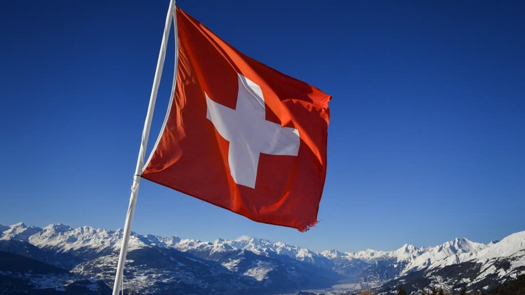 Quatre hommes écroués en France après un vol d’or et de montres en Suisse de 550.000 euros.