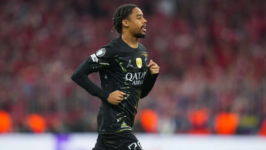 Mercato : Liverpool intensifie ses négociations pour Barcola.