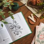 Cinq livres recommandés pour améliorer les techniques de jardinage en France.