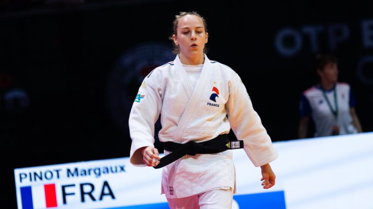 Margaux Pinot, championne du monde de judo, annonce sa retraite sportive.