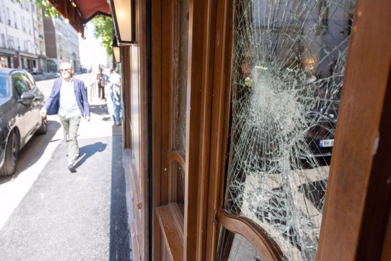 Rixe à Paris : 17 supporters de l’OGC Nice présentés à un juge d’instruction