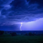 Vigilance jaune orages dans les Alpes-Maritimes : dernières prévisions météorologiques.