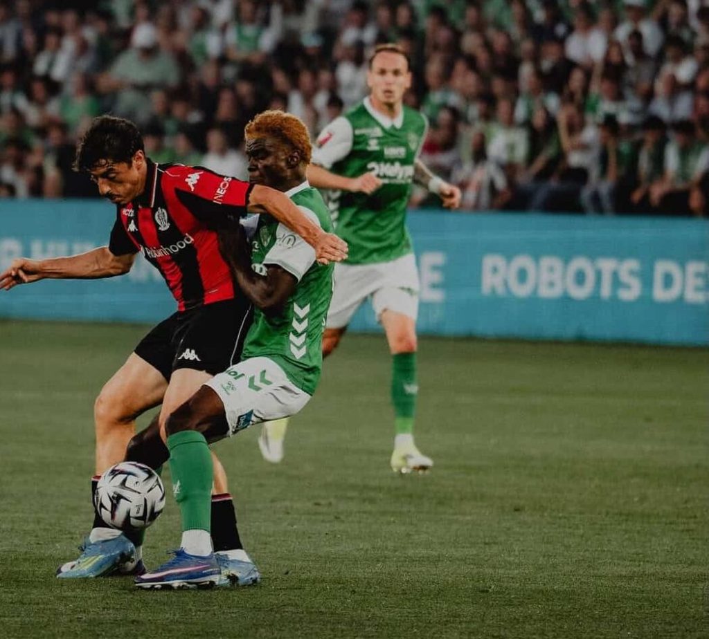Ligue 1 : l’OGC Nice tenu en échec par Saint-Étienne, la lutte pour le maintien se renforce.
