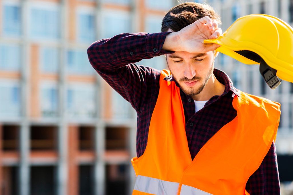 Fortes chaleurs : conseils pratiques pour se protéger efficacement en période de canicule.