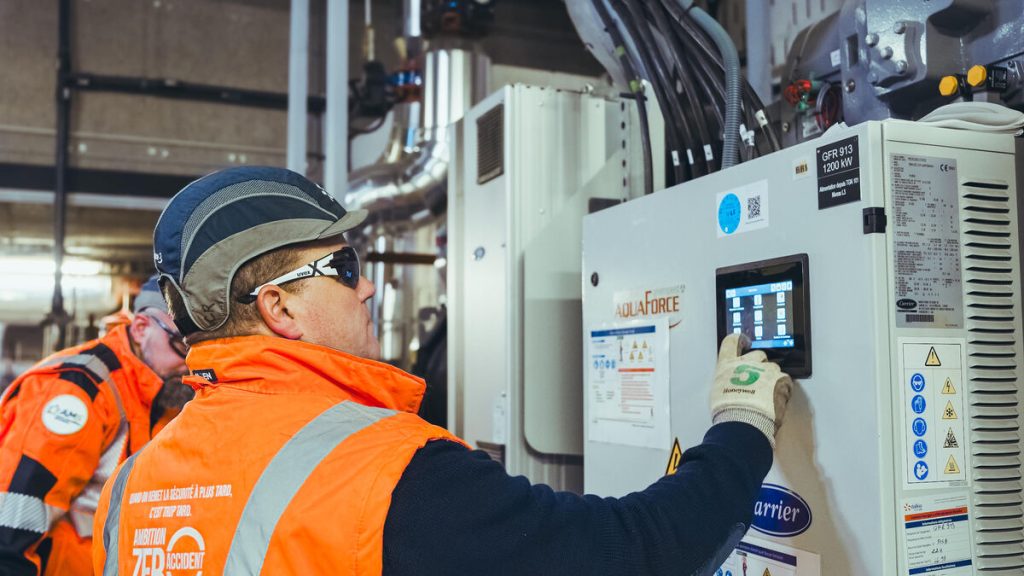 Emploi : le secteur CVC recherche des techniciens pour allier confort et décarbonation.
