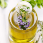 Cinq parfums d’exception pour célébrer le printemps dans l’univers de la parfumerie.