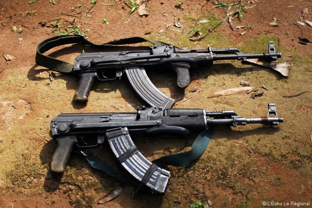 Démantèlement d’un vaste réseau de trafic d’armes et de drogue à Souillac