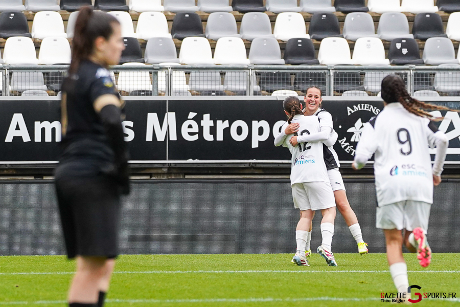 Football (Régional 1) : Emma Bettens souligne la force du collectif cette saison