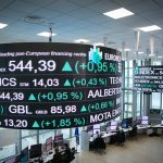 CAC 40 : Le repli des prix du pétrole propulse l&rsquo;indice au-dessus des 8.200 points