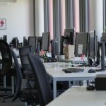 Stratégies gouvernementales pour augmenter l’emploi dans le secteur technologique en France