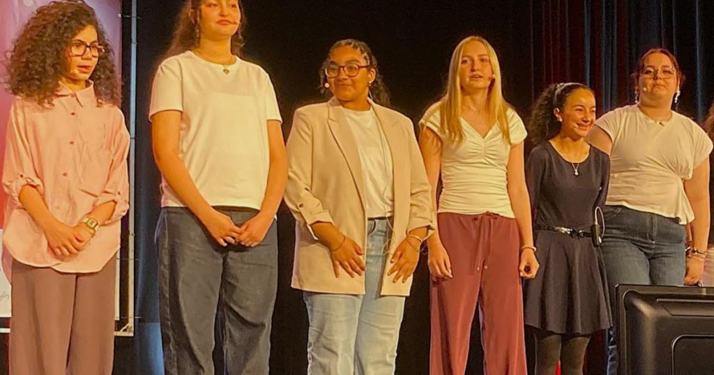 Sept établissements du Sud Alsace en finale du concours d’éloquence ÉloquenSIM à Riedisheim.