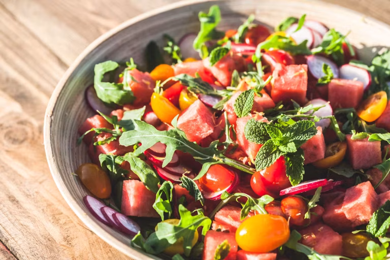 Canicule : conseils nutritionnels pour une bonne hydratation en France