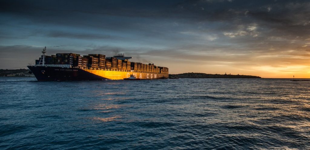 Profits de CMA CGM en baisse continue en raison des tensions liées à la guerre