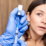Aluminium dans les vaccins : la position de l’OMS face aux inquiétudes des citoyens.