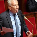 Philippe Ballard (RN) appelle à la relocalisation de la production pour décarboner.