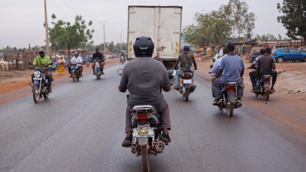 Blocus jihadiste levé sur la route reliant Mourdiah et Nara au Mali.