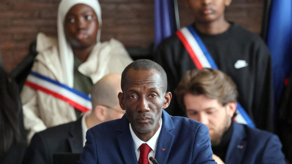 Saint-Denis-Pierrefitte : le nouveau maire confronté à des actes de racisme et de désinformation.