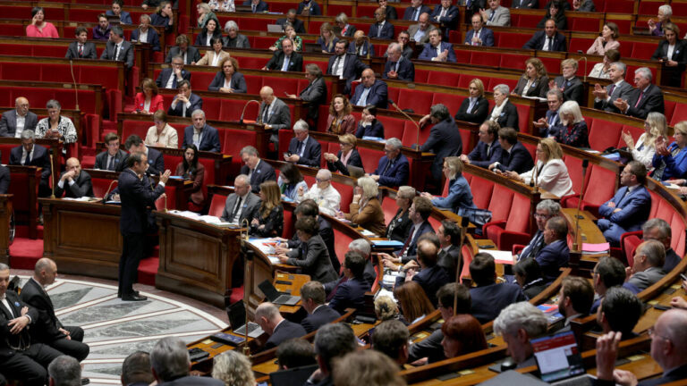 Débat sur l’autonomie de la Corse : l’Assemblée nationale examine les propositions.