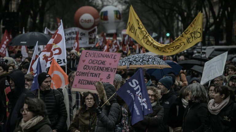 Grève et mobilisation dans la fonction publique en France : 200 000 manifestants attendus aujourd’hui.