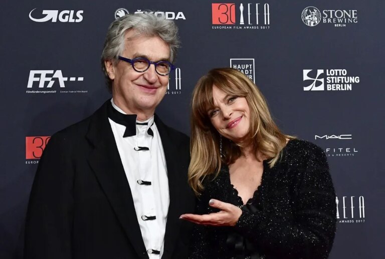 Wim Wenders retire une scène de nu de Nastassja Kinski filmée à 13 ans.