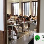 La technique transforme les interactions sociales et économiques en France.