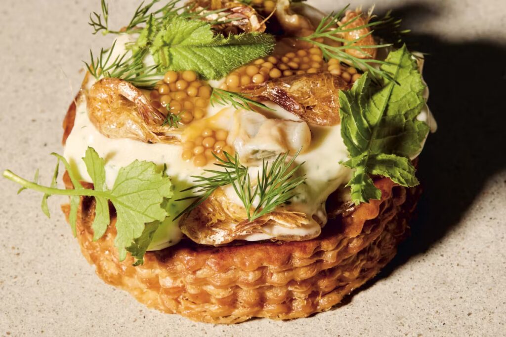 Vol-au-vent aux coquillages : la recette de la cheffe Sarah Mainguy dévoilée.