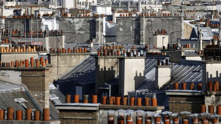 Réduction de la TVA à 5,5% sur les climatiseurs réversibles : mesures gouvernementales pour les copropriétés.
