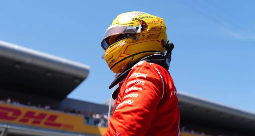 Lewis Hamilton remporte la course de F1 à Barcelone, consolidant sa position au classement.