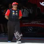Lewis Hamilton exprime des préoccupations sur la sécurité en F1, suscitant des inquiétudes dans le paddock.