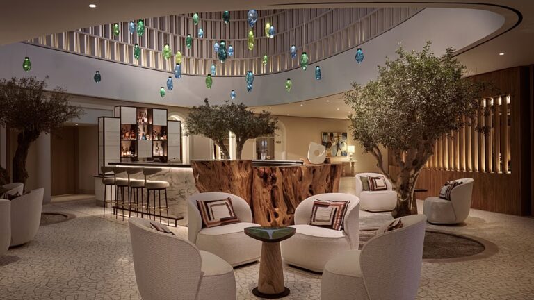 Forbes désigne 13 bars d’hôtel en Europe parmi les meilleurs au monde.