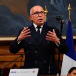 Éric Ciotti demande l&rsquo;exclusion de Philippe Tabarot du gouvernement français.