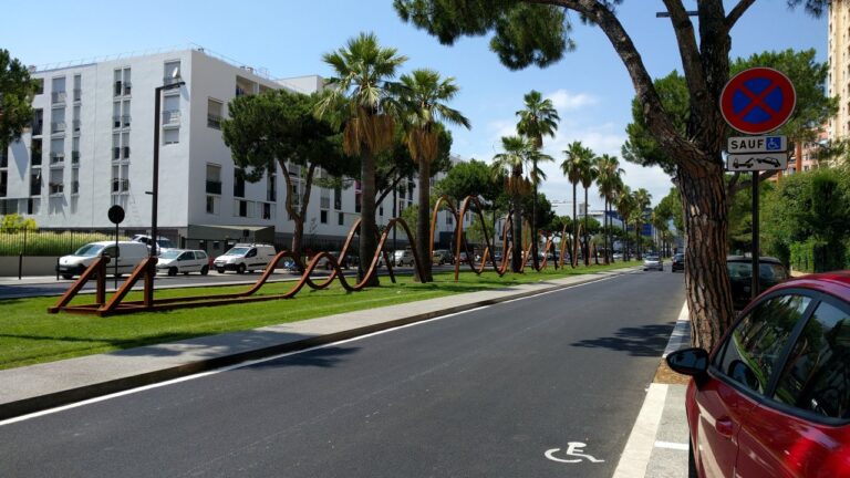 Enquête publique sur la transformation du quartier des Moulins à Nice.
