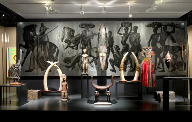 Bordeaux refuse un legs d’objets d’art d’Afrique pour accélérer leur restitution.
