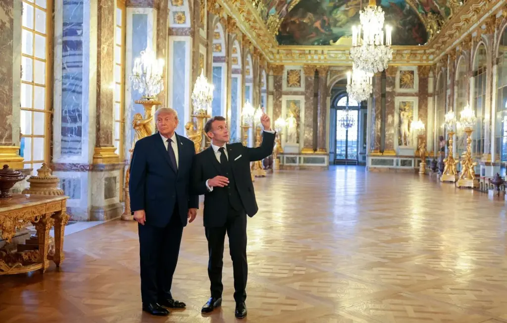Visite de Donald Trump au Château de Versailles : rencontre avec Emmanuel Macron.
