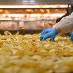Canicule : L&rsquo;usine Brets en Bretagne à l&rsquo;arrêt face à une pénurie d&rsquo;eau pour la production de chips.
