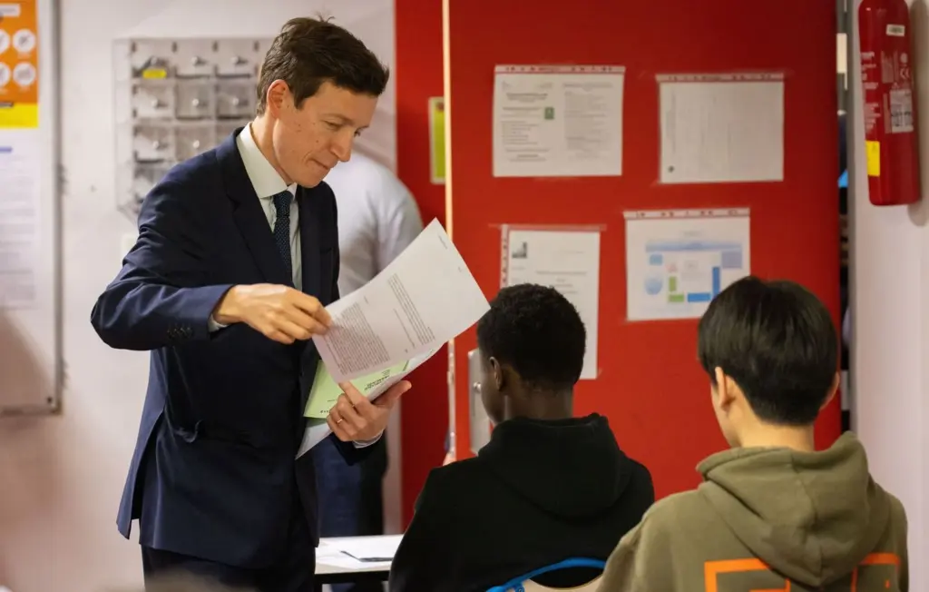 Bac 2026 : Le ministre de l’Éducation propose d’éviter les examens l’après-midi en cas de canicule.