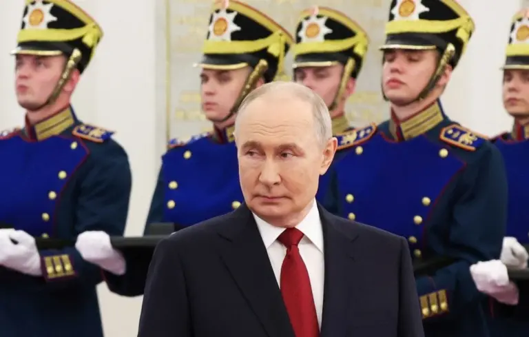 Poutine évoque des problèmes en réponse aux attaques de drones ukrainiens en Russie.
